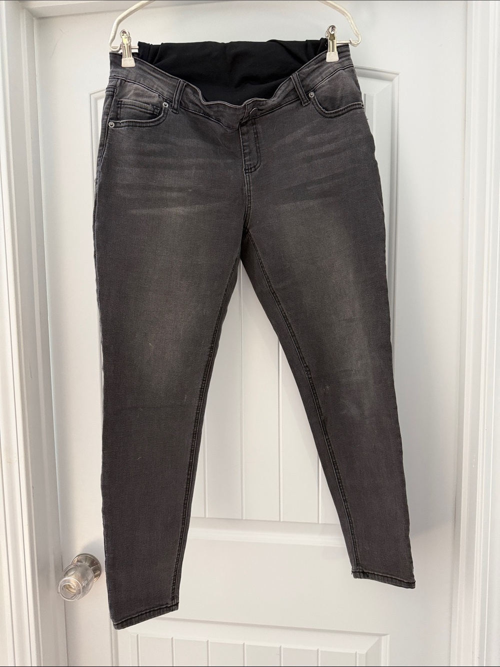 Time and Tru Black Maternity Skinny Jeans